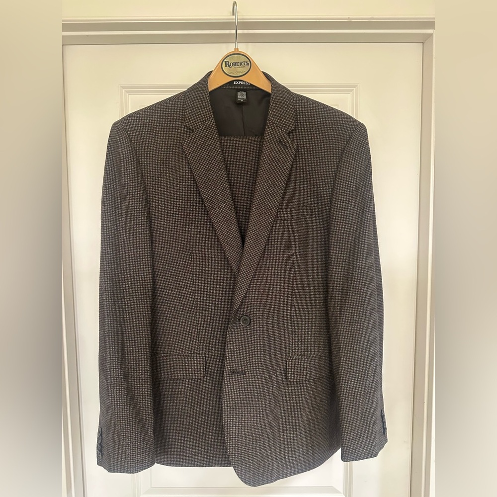Express | Brown Ultra Slim Houndstooth Wool Blend Suit Jacket and Pants 42S